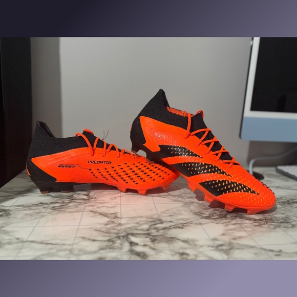 Adidas Predator Accuracy.1 FG Soccer Cleats Orange Black GW4625 Men’s Size 9 - Picture 1 of 10
